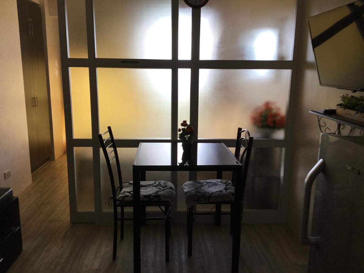 Condominium With Swimming Pool And Viewing Deck 따가이따이 외부 사진